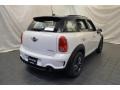 Light White - Cooper S Countryman Photo No. 3