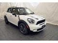 Light White - Cooper S Countryman Photo No. 22