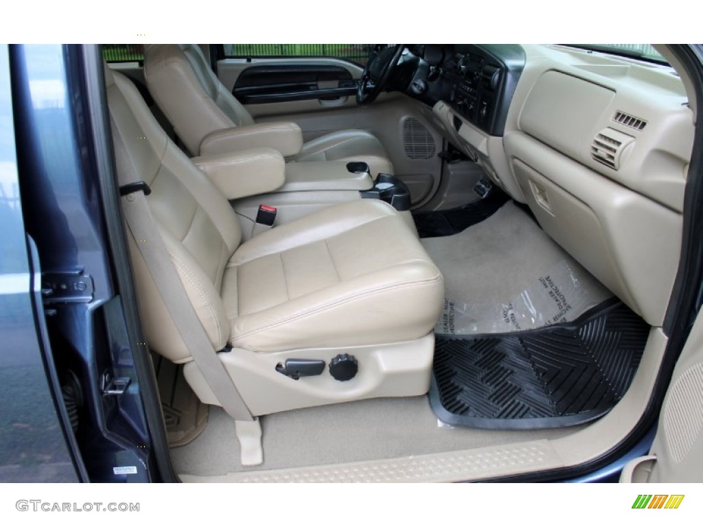 Tan Interior 2005 Ford F250 Super Duty Lariat Crew Cab 4x4 Photo #69375448