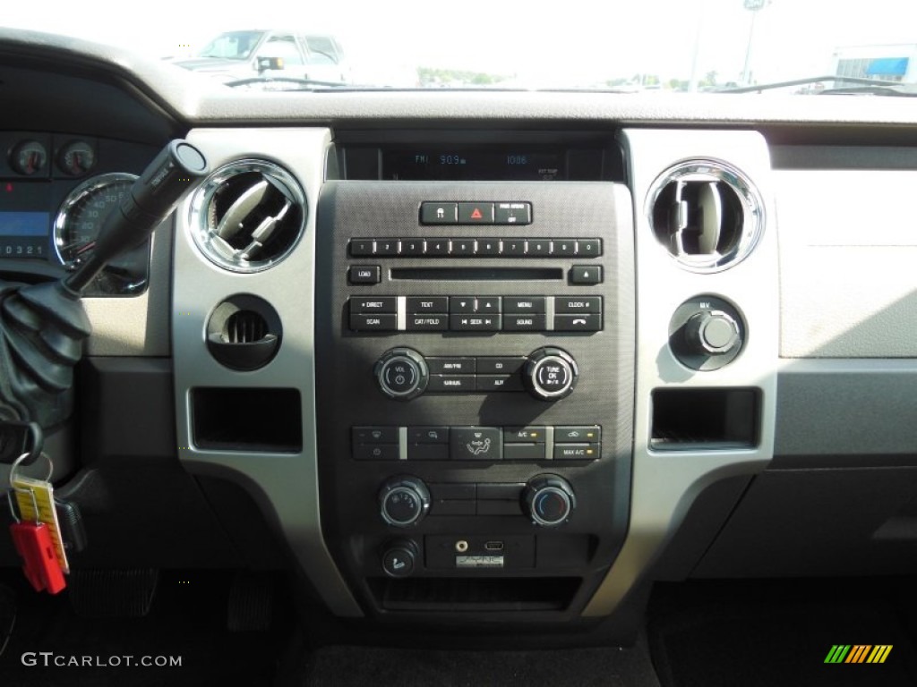 2010 F150 XLT SuperCab - Royal Red Metallic / Medium Stone photo #17