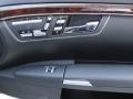 Black - S 550 Sedan Photo No. 34