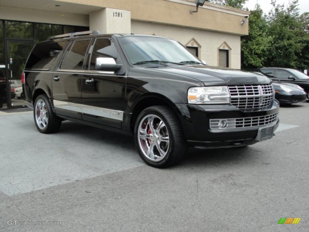 2008 Navigator L Elite - Black / Charcoal Black photo #13