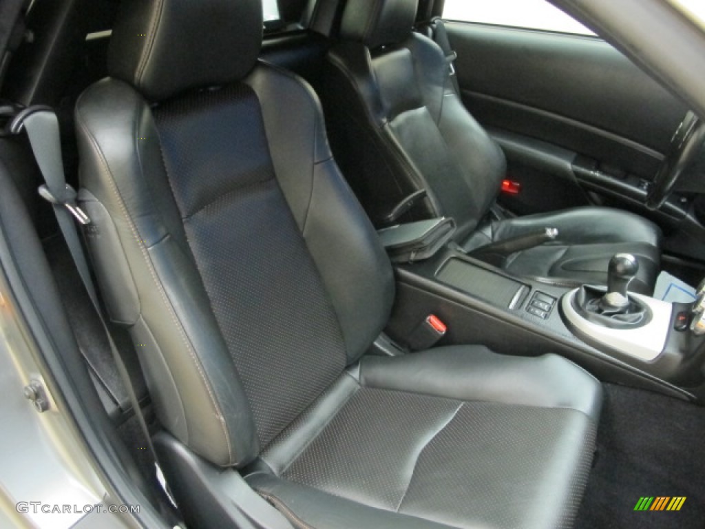Charcoal Leather Interior 2006 Nissan 350Z Touring Roadster Photo #69385108