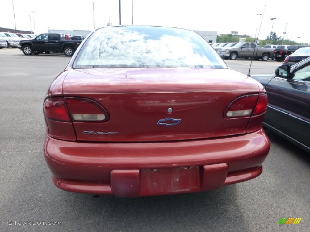 1999 Cavalier Sedan - Cayenne Red Metallic / Neutral photo #3