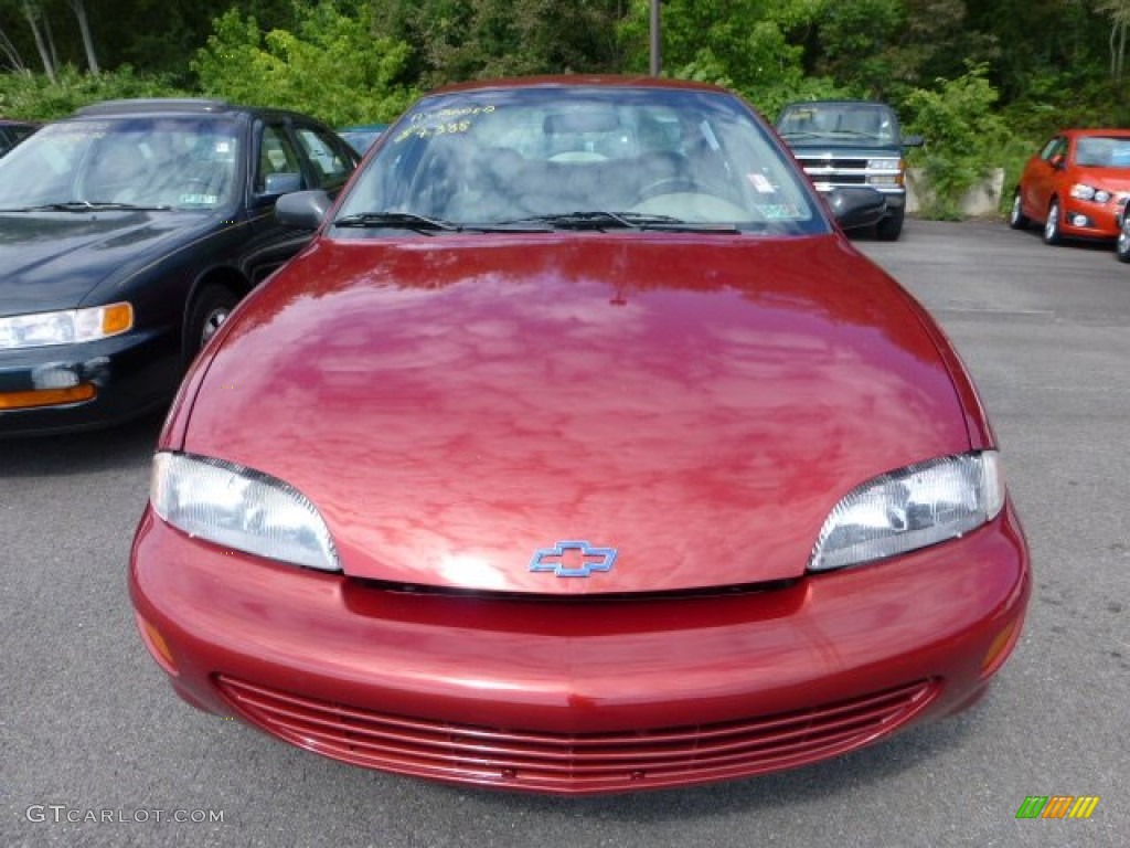1999 Cavalier Sedan - Cayenne Red Metallic / Neutral photo #6