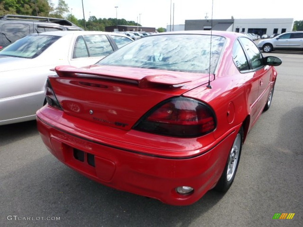 2005 Grand Am GT Coupe - Victory Red / Dark Pewter photo #2
