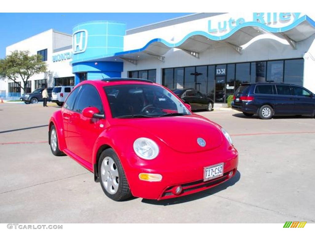 Uni Red Volkswagen New Beetle