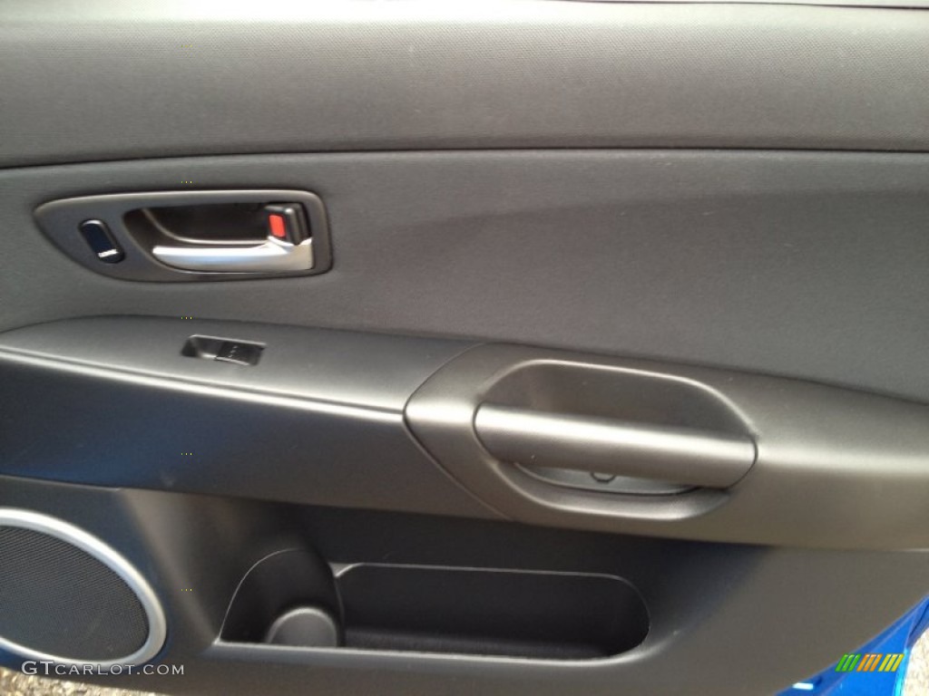2005 MAZDA3 s Sedan - Winning Blue Mica / Black/Blue photo #24