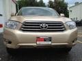 2010 Sandy Beach Metallic Toyota Highlander SE 4WD  photo #2