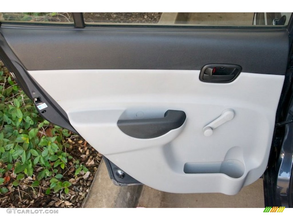 2011 Accent GLS 4 Door - Charcoal Gray / Gray photo #25