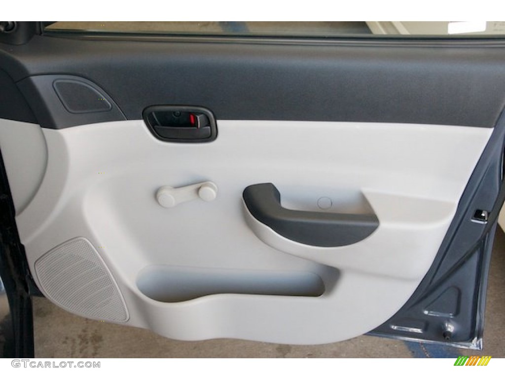2011 Accent GLS 4 Door - Charcoal Gray / Gray photo #27