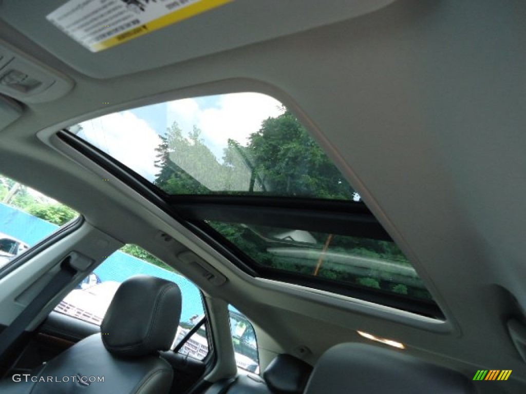 2010 Cadillac CTS 4 3.0 AWD Sport Wagon Sunroof Photos