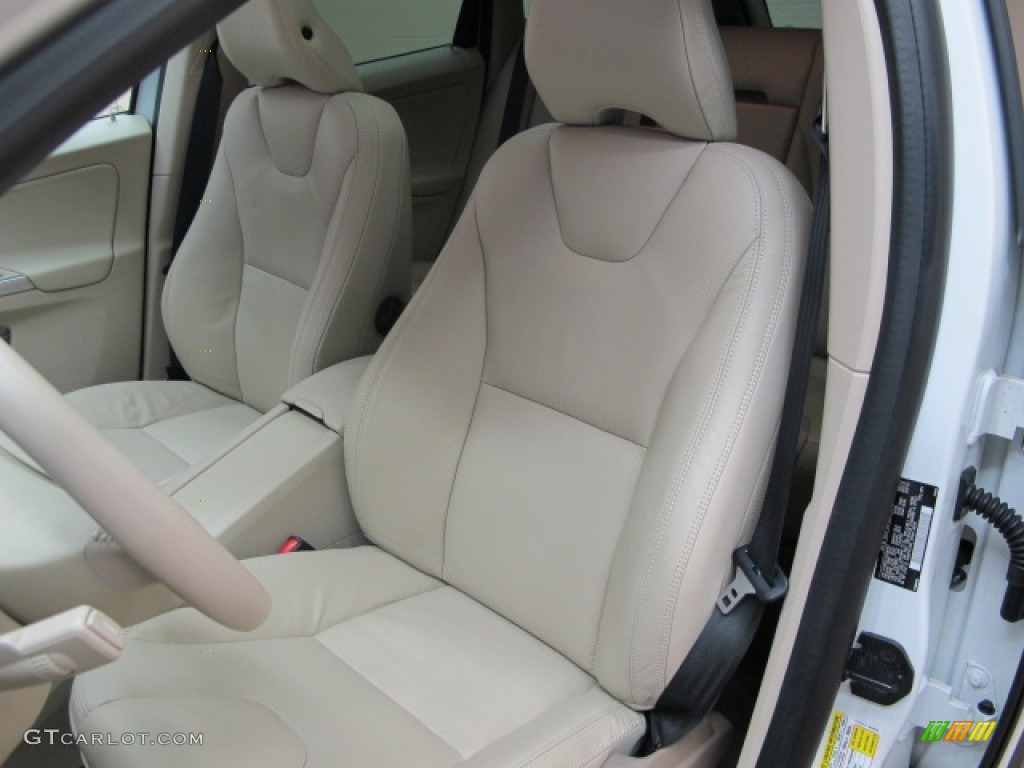2010 Volvo XC60 3.2 AWD Front Seat Photo #69387685