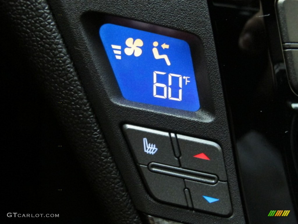 2012 Cadillac CTS -V Coupe Controls Photo #69389539