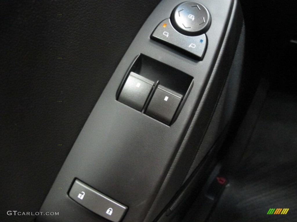 2012 Cadillac CTS -V Coupe Controls Photo #69389623