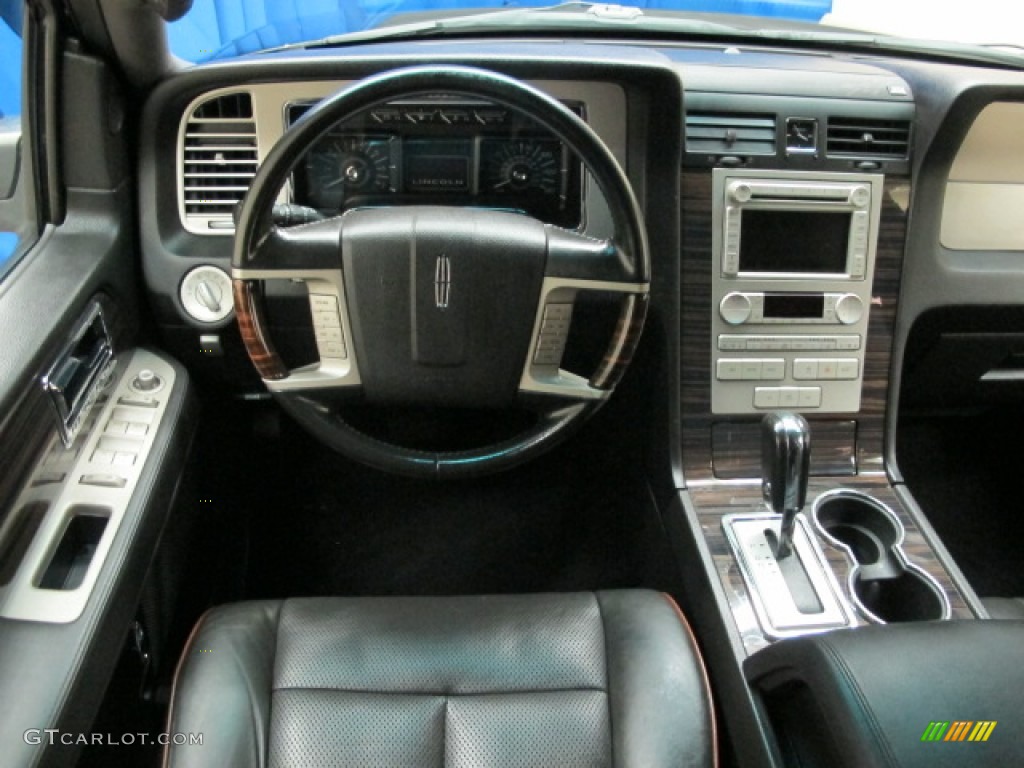 2008 Navigator L Elite 4x4 - Black / Charcoal Black photo #21