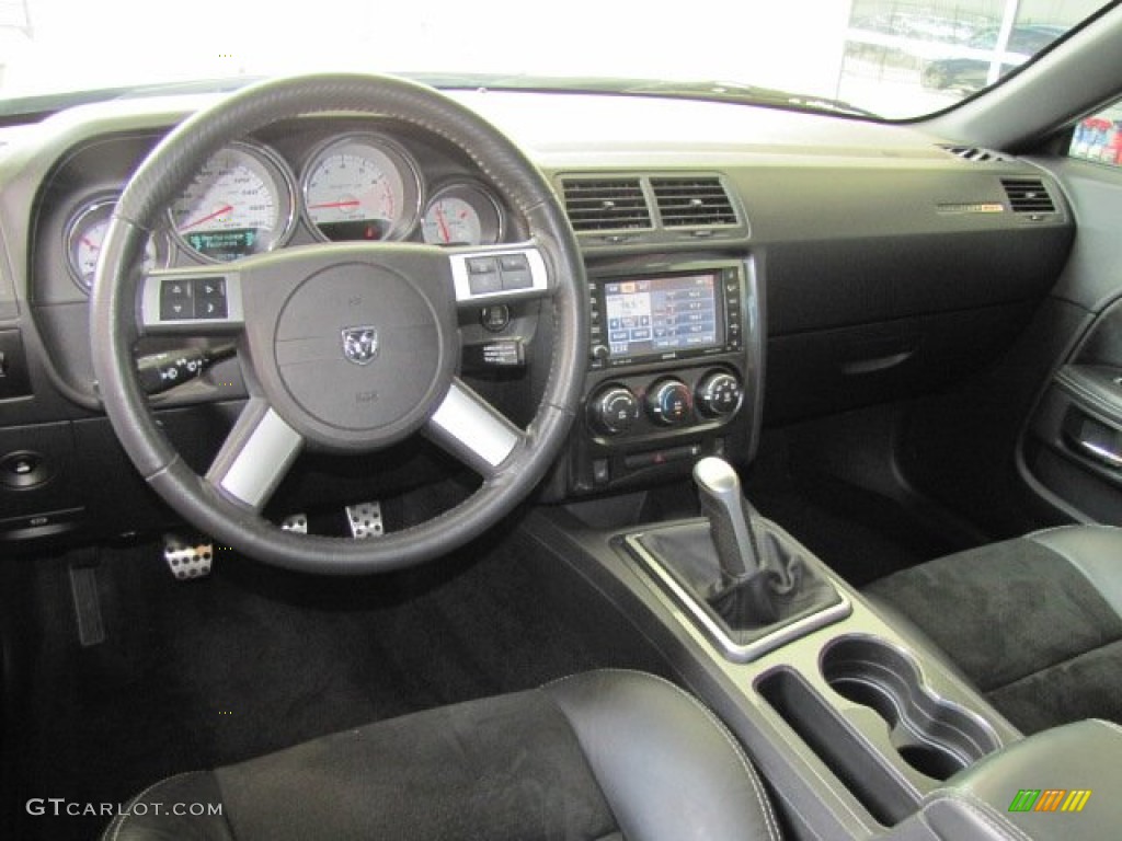 2009 Dodge Challenger SRT8 Dark Slate Gray Dashboard Photo #69390326