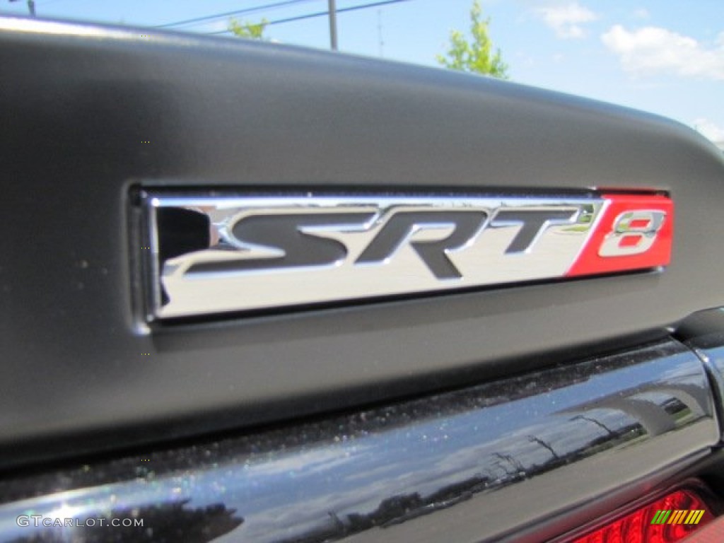 2009 Dodge Challenger SRT8 Marks and Logos Photo #69390403