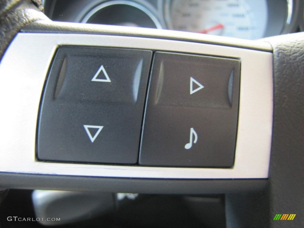2009 Dodge Challenger SRT8 Controls Photo #69390547