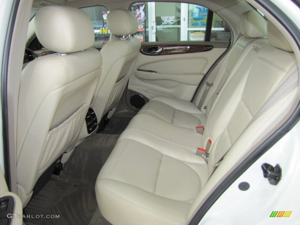 2004 Jaguar XJ XJ8 Rear Seat Photo #69390810