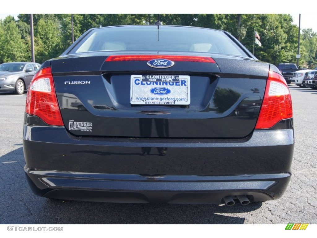 2012 Fusion S - Tuxedo Black Metallic / Medium Light Stone photo #4