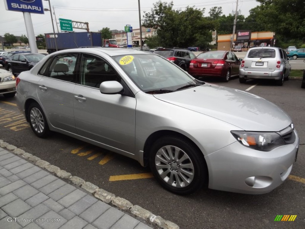 2010 Impreza 2.5i Premium Sedan - Spark Silver Metallic / Carbon Black photo #10