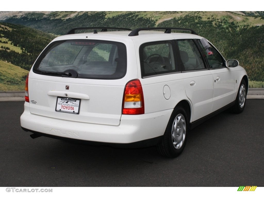 2001 L Series LW200 Wagon - Cream White / Gray photo #3