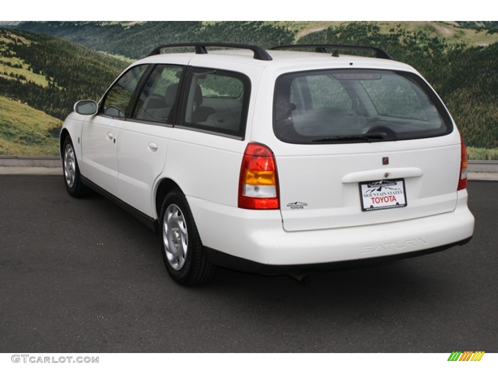 2001 L Series LW200 Wagon - Cream White / Gray photo #4
