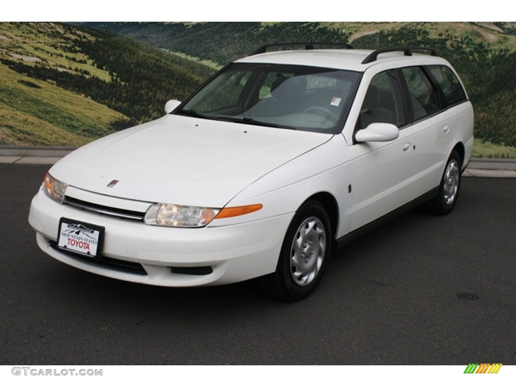 2001 L Series LW200 Wagon - Cream White / Gray photo #5