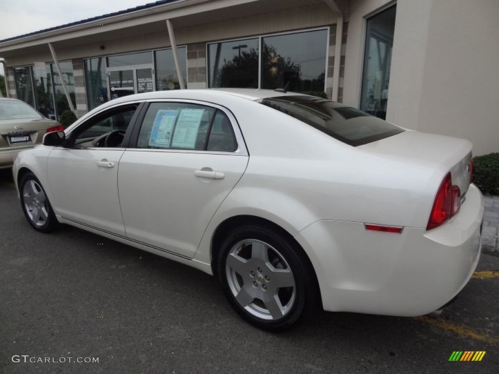White Diamond Tricoat 2010 Chevrolet Malibu LT Sedan Exterior Photo #69393100