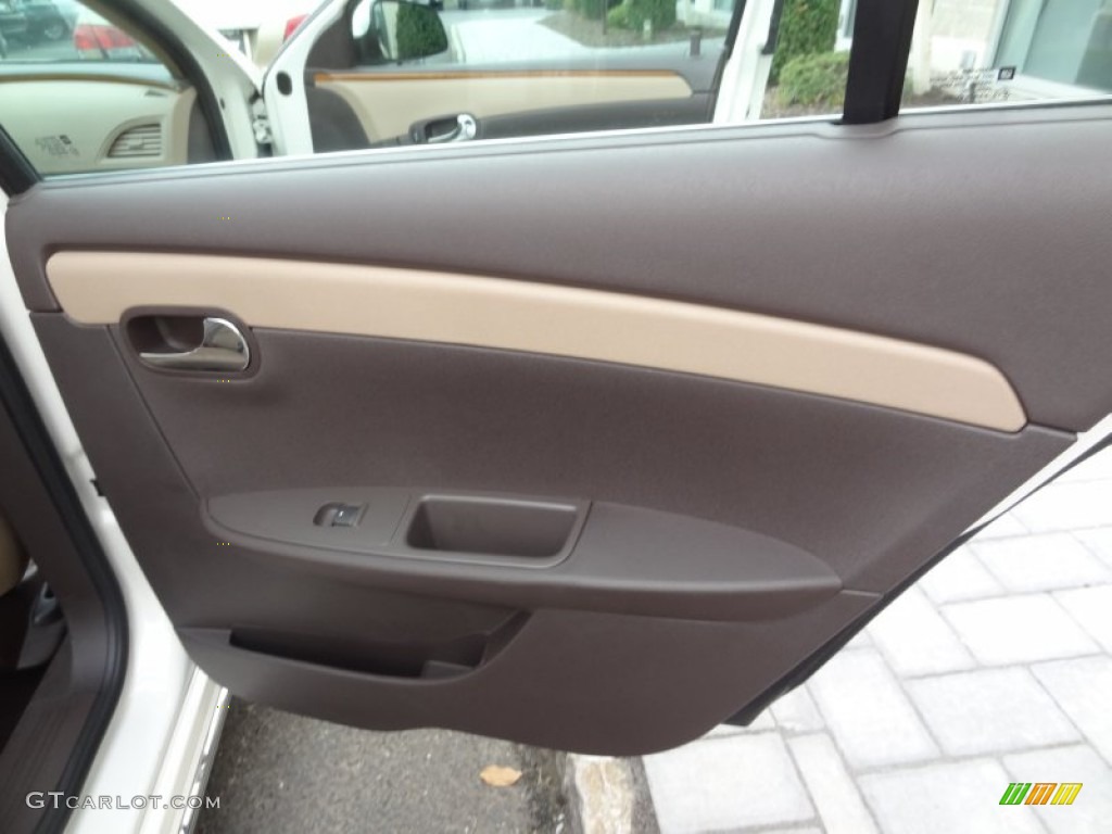 2010 Chevrolet Malibu LT Sedan Cocoa/Cashmere Door Panel Photo #69393286