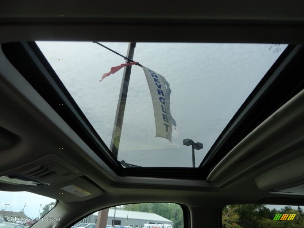 2013 Chevrolet Suburban LTZ 4x4 Sunroof Photo #69394561