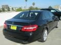 Black - E 350 Sedan Photo No. 4
