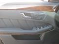 Black - E 350 Sedan Photo No. 6