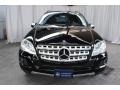 Black - ML 350 4Matic Photo No. 2