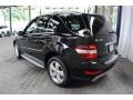 Black - ML 350 4Matic Photo No. 4