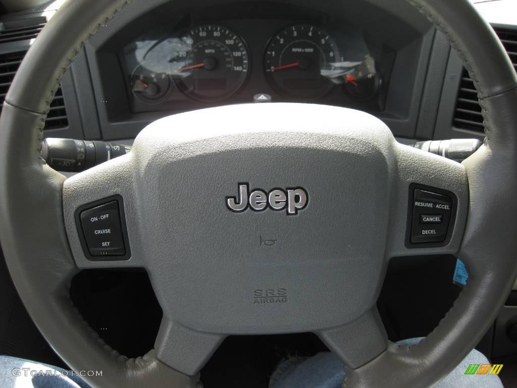 2005 Grand Cherokee Laredo - Deep Beryl Green Pearl / Medium Slate Gray photo #16