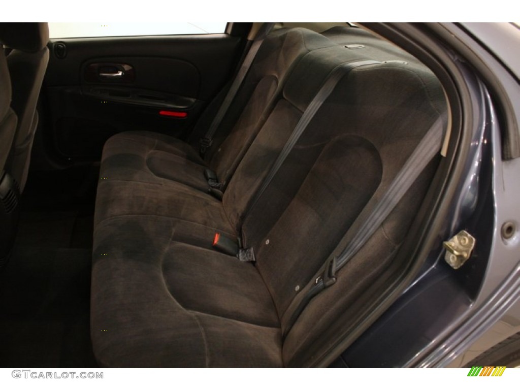 2003 Chrysler Concorde LX Rear Seat Photos