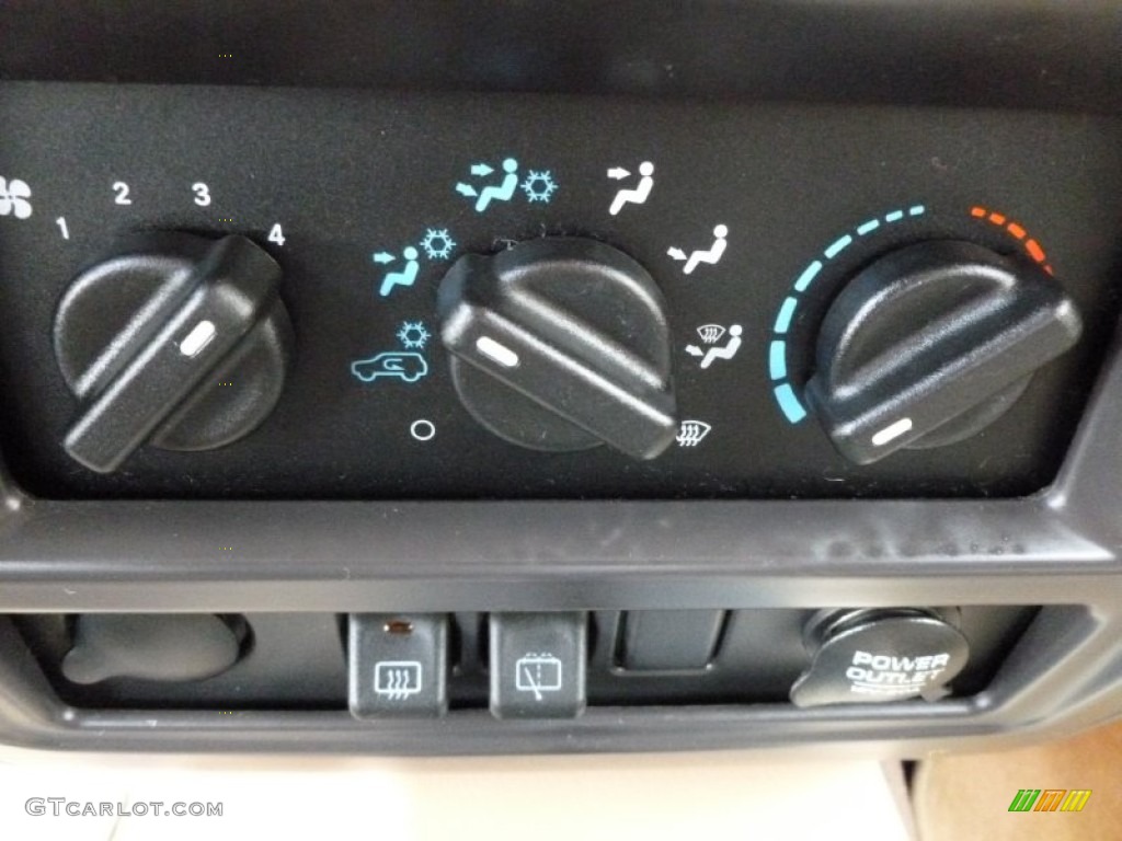 2000 Jeep Cherokee Classic Controls Photos