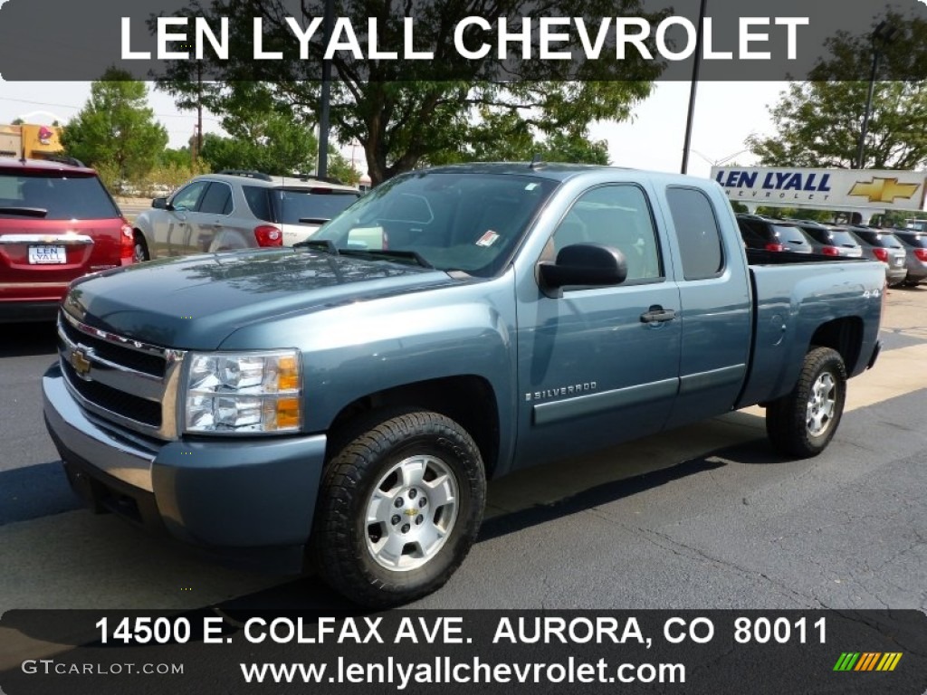 2007 Silverado 1500 LT Extended Cab 4x4 - Blue Granite Metallic / Light Titanium/Ebony Black photo #1