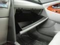 Super White - Camry XLE Photo No. 33