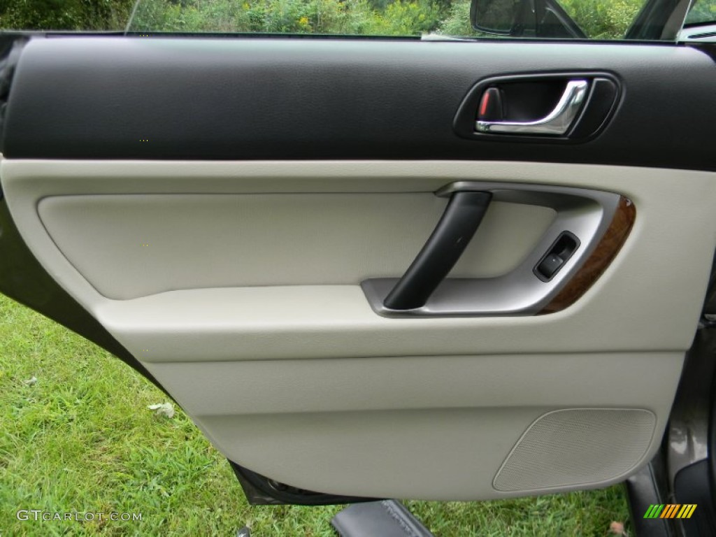 2008 Subaru Outback 3.0R L.L.Bean Edition Wagon Warm Ivory Door Panel Photo #69402952
