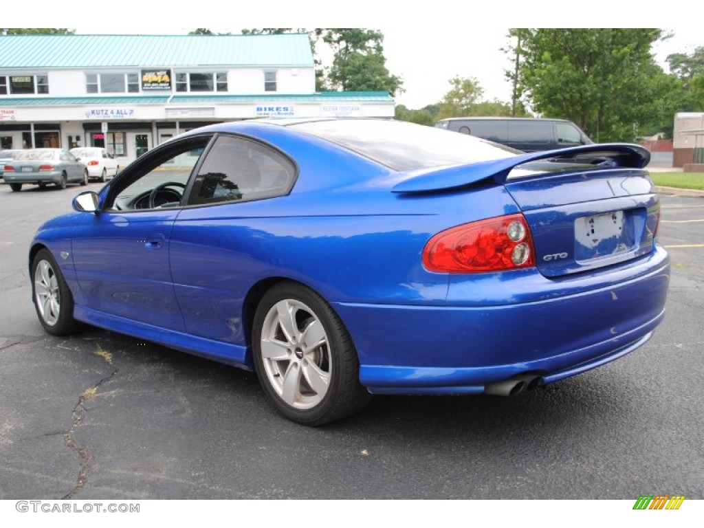 2004 GTO Coupe - Impulse Blue Metallic / Black photo #4