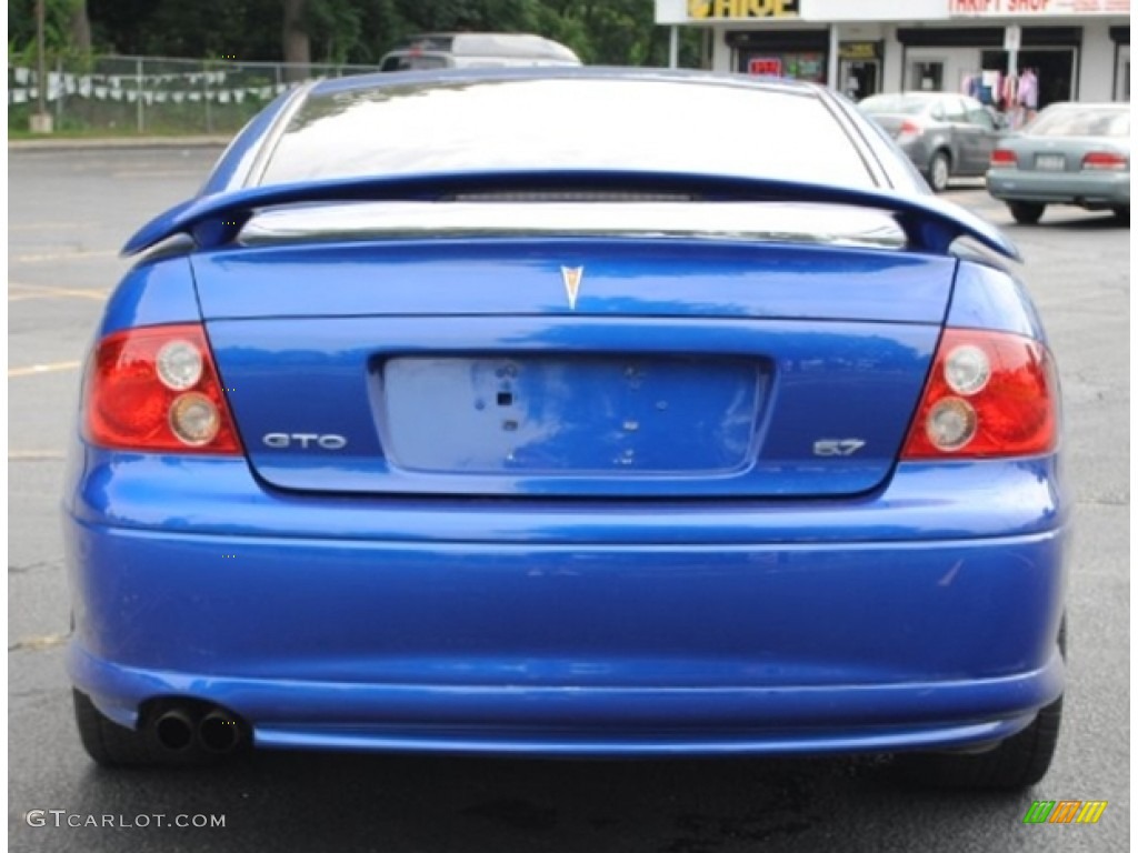 2004 GTO Coupe - Impulse Blue Metallic / Black photo #5