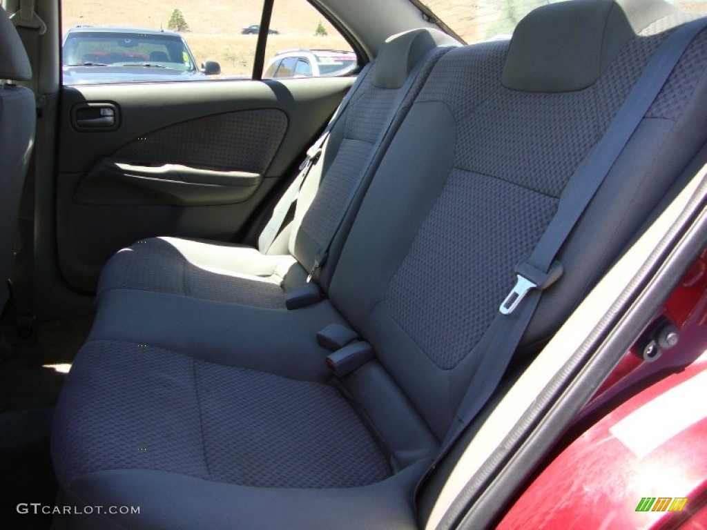 2004 Nissan Sentra 1.8 S Rear Seat Photo #69408435