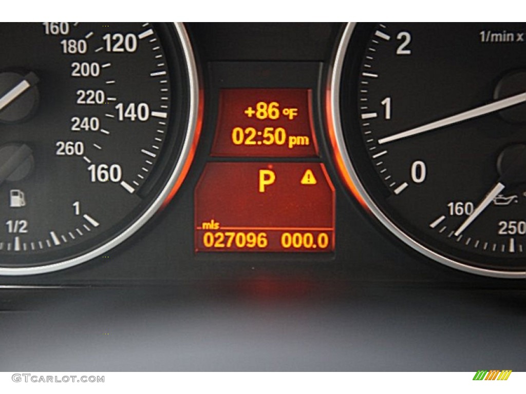 2009 3 Series 335i Sedan - Alpine White / Black photo #13