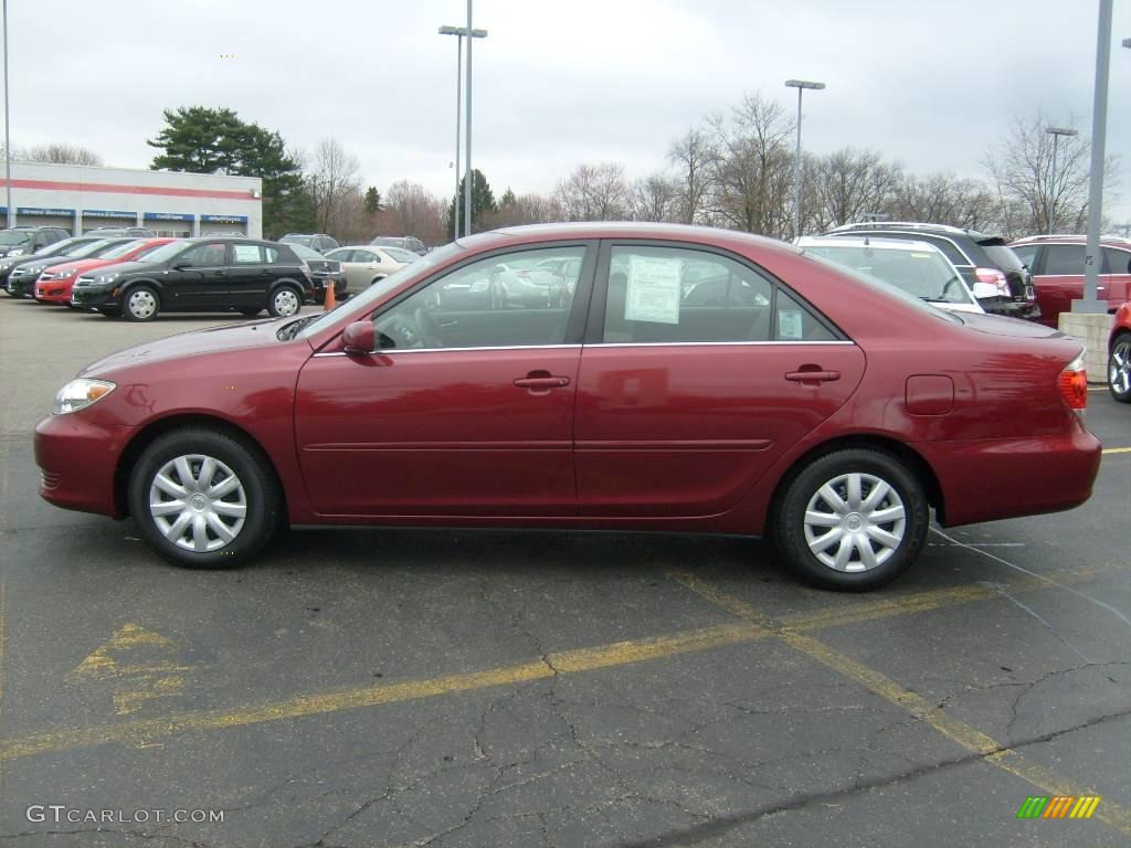 2005 Camry LE - Salsa Red Pearl / Taupe photo #2