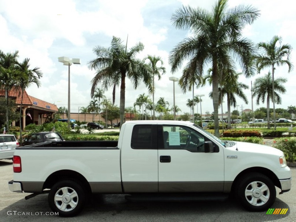 2004 F150 XLT SuperCab - Oxford White / Medium Graphite photo #5