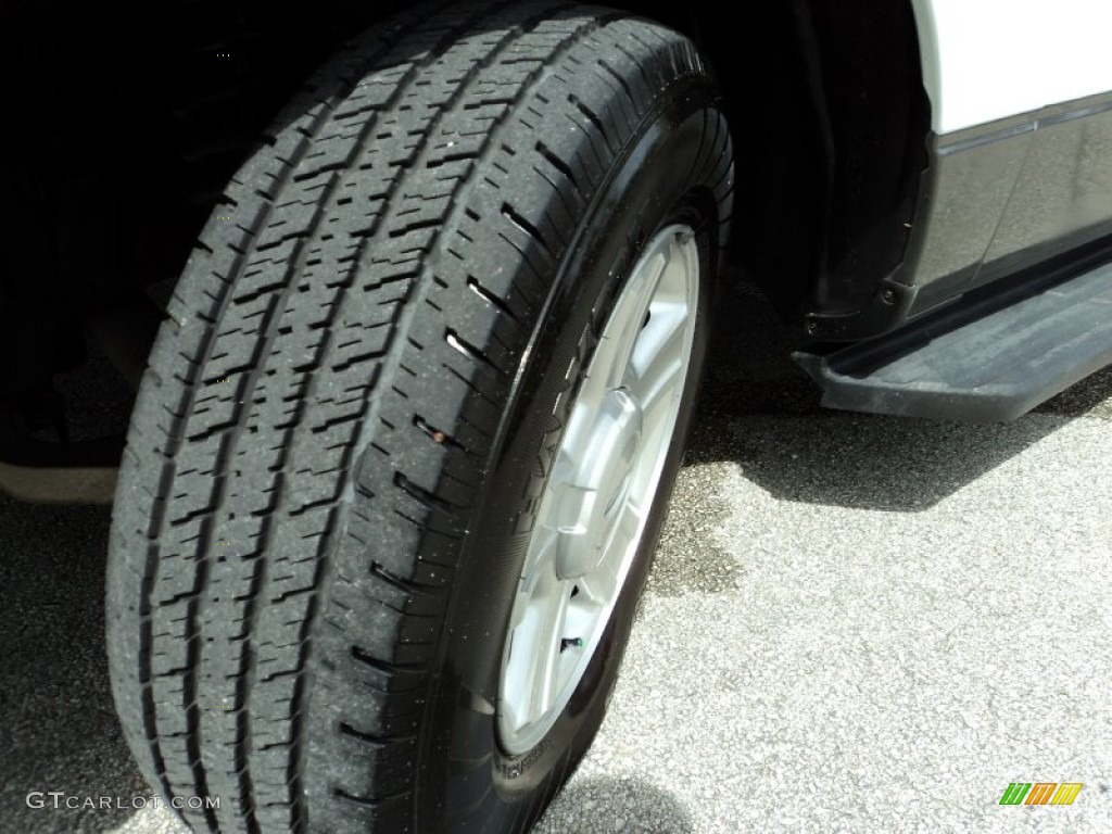 2004 F150 XLT SuperCab - Oxford White / Medium Graphite photo #27