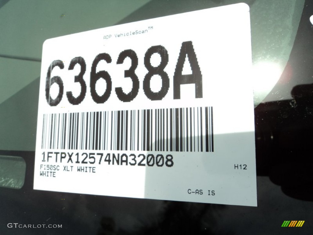 2004 F150 XLT SuperCab - Oxford White / Medium Graphite photo #31